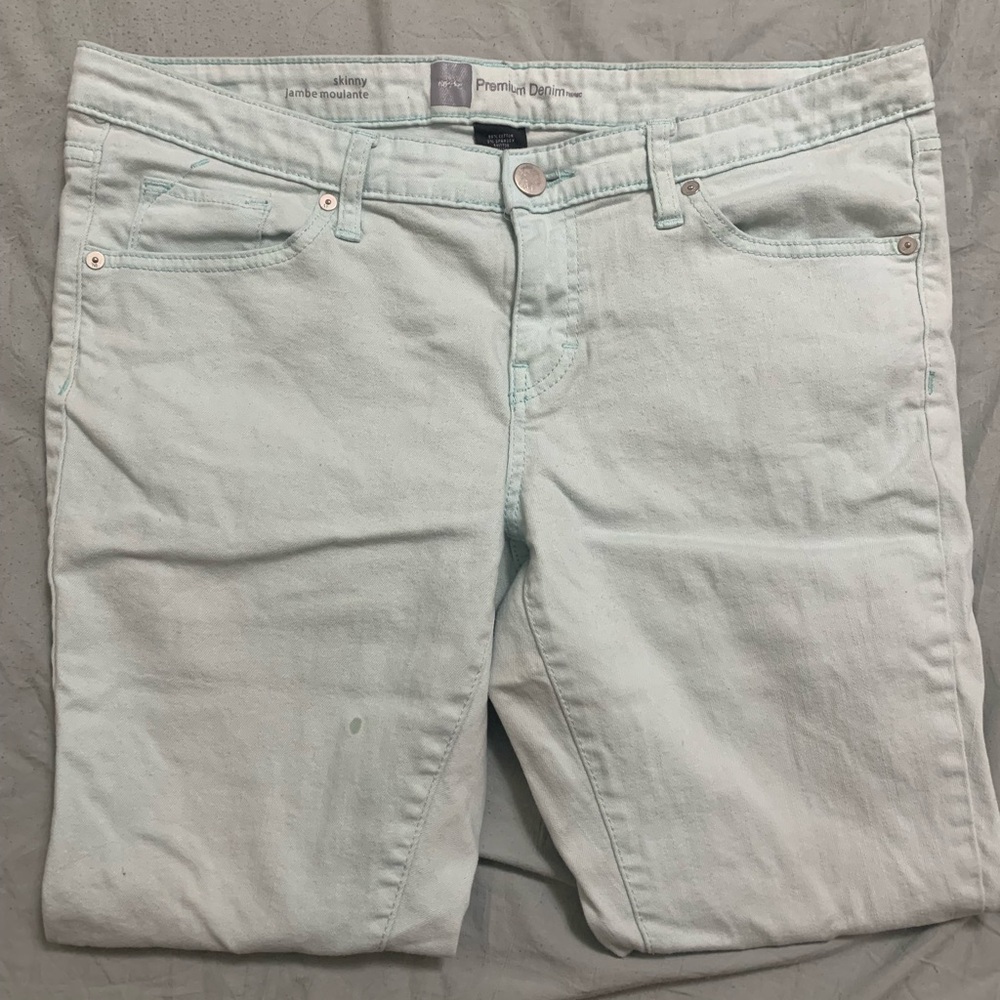 Blue Ankle Cropped Jeans with Soft Worn-In Look
